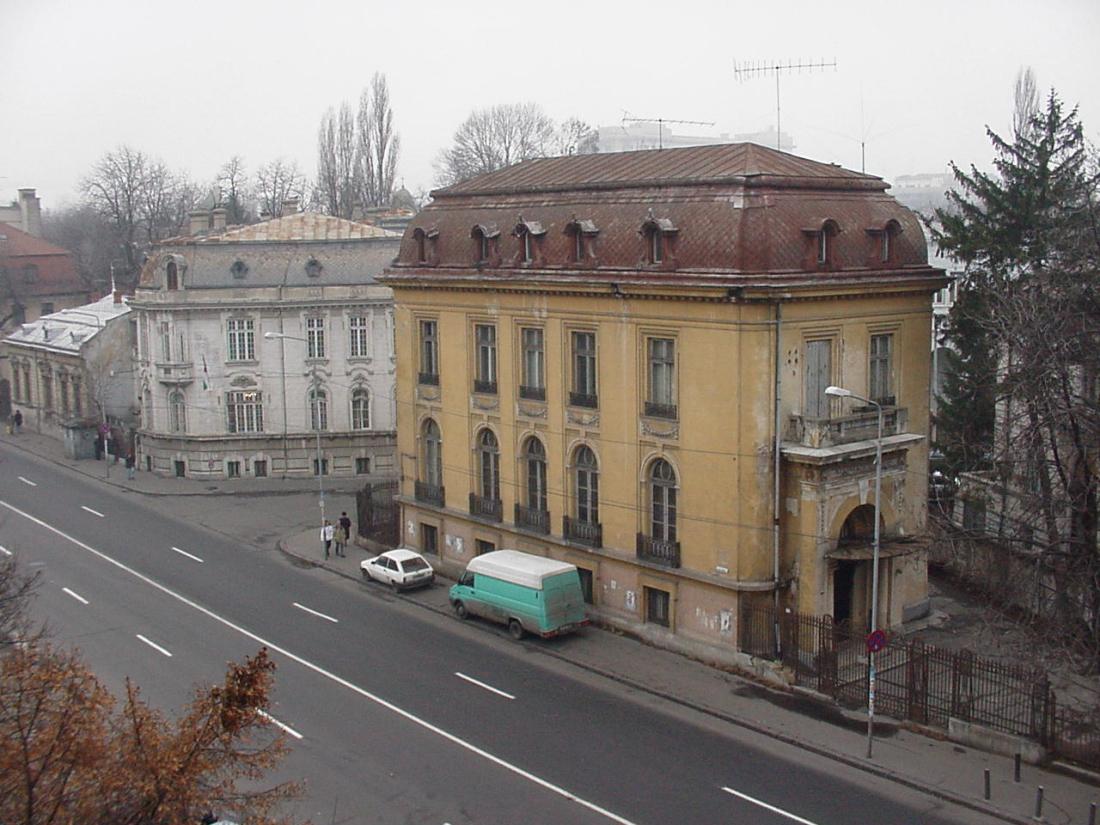 Bucarest 3 4 01 2001