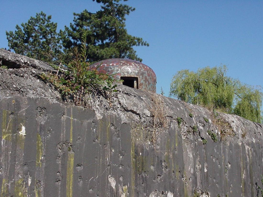 Deux rives 63 MVC-004S